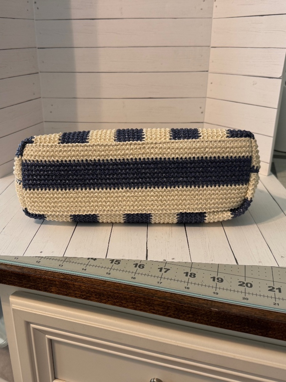 NWT Tommy Bahama Navy Ivory Woven Bamboo Top Handle or Crossbody Bag - Picture 3 of 6